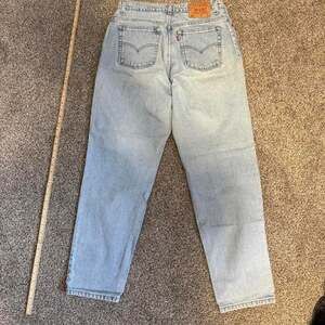 ‘98 Levi's 550 Relaxed Fit Tapered Leg Light Wash Jeans